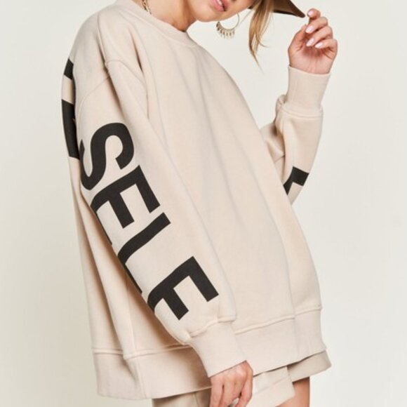Cozy & Chic - Be Yourself Oversized Sweatshirt – Printed Pullover Crewneck, Stre - Picture 3 of 4